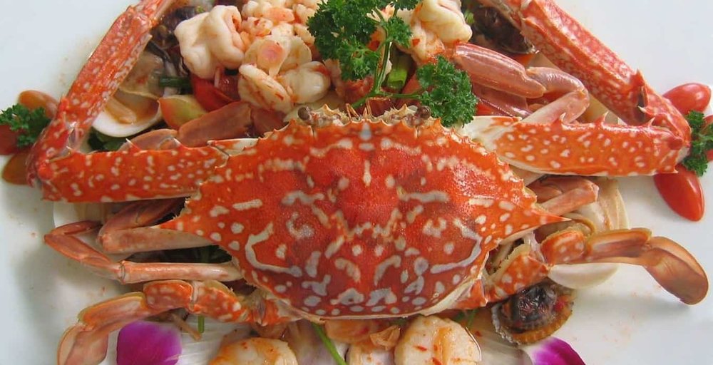 Thưởng Thức Đặc Sản Ghẹ Hàm Ninh Trứ Danh