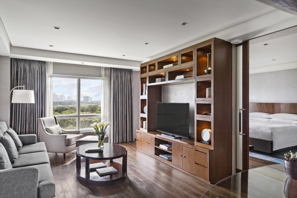 Marriott Manila One-Bedroom Junior King Suite