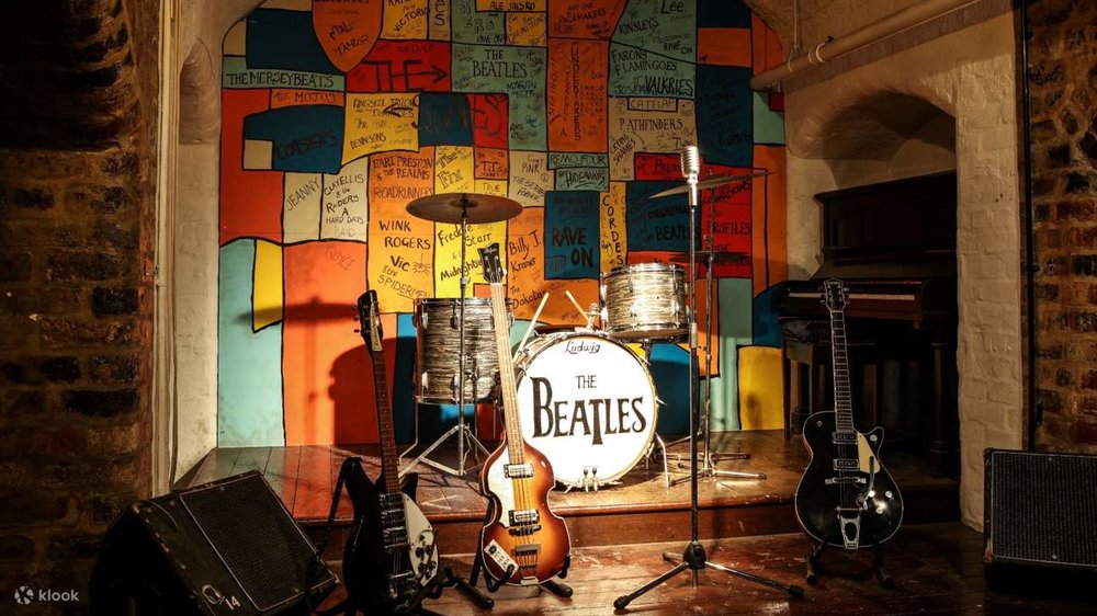  Cavern Club - Nơi Những Giai Điệu Bất Hủ Bắt Đầu Vang Lên