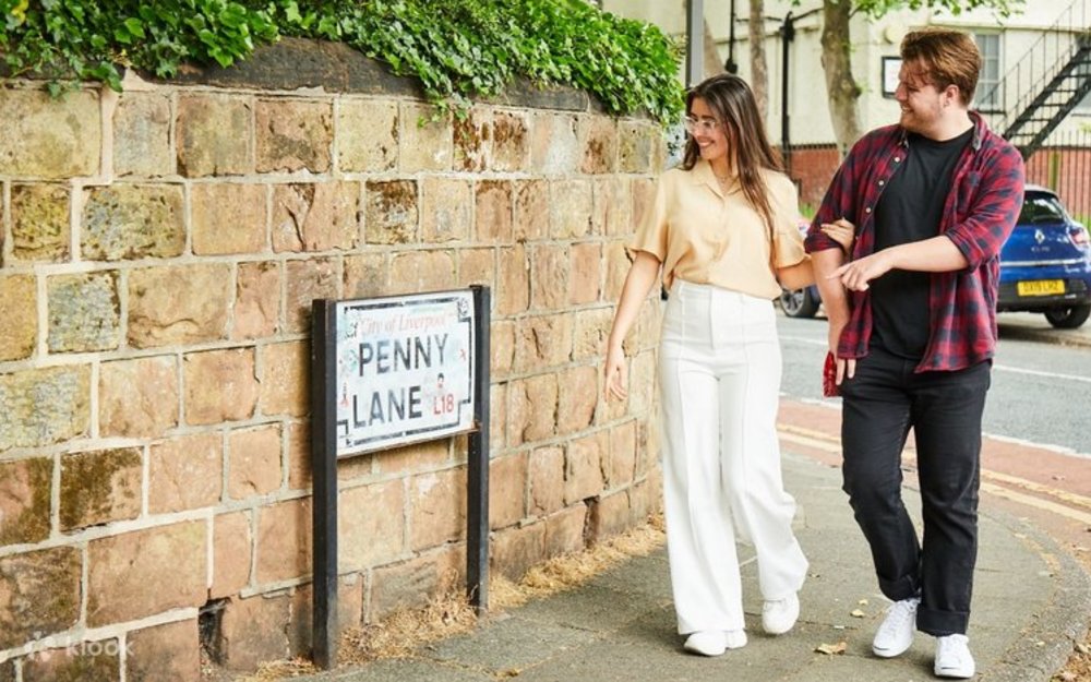 Strawberry Field Và Penny Lane - Tìm Lại Ký Ức Trong Từng Câu Hát