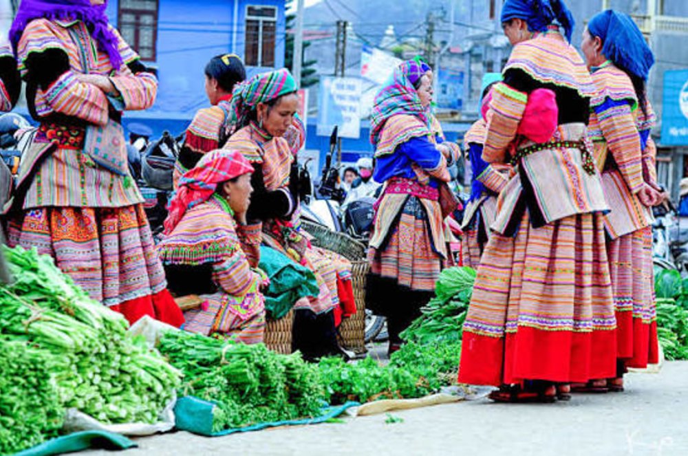 Chợ Phiên Đồng Văn - Điểm Hẹn Giao Thoa Giữa Lòng Phố Cổ