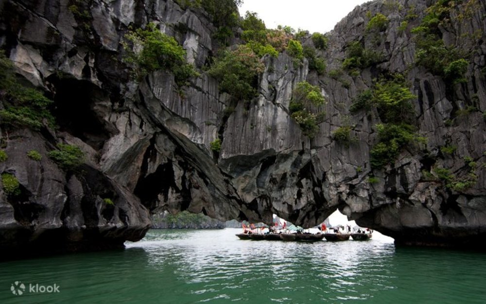 Hang Luồn: Tuyệt Tác Xuyên Thủy Cho Tín Đồ Kayak