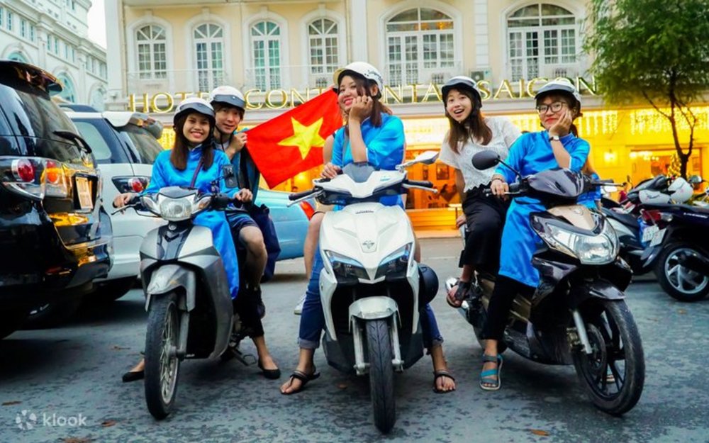 Xe Máy - Lựa Chọn Của Những Tâm Hồn Tự Do