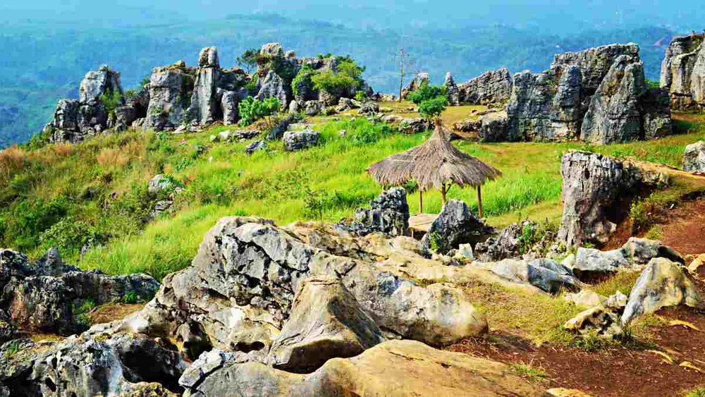 Stone Garden (Vườn Đá Tiền Sử) - Kiệt Tác Đá Vôi Thô Mộc