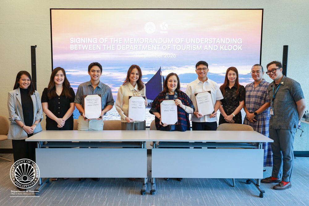 Klook and DOT MOU signing