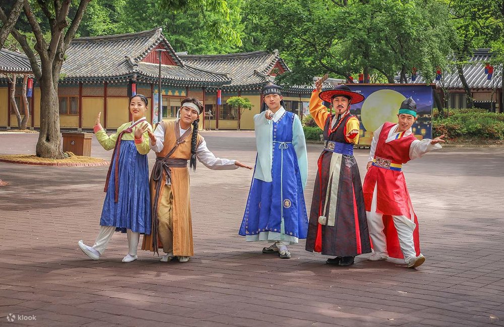 Làng Dân Tộc Hàn Quốc (Korean Folk Village) - Bảo Tàng Sống Động