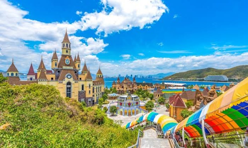 Ngày 3: Tour Đảo, Tắm Bùn Khoáng & Khám Phá Văn Hóa