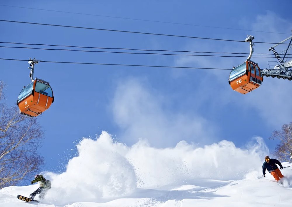 Kokusai lift ticket and bus in Sapporo