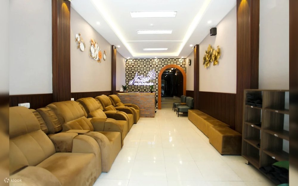 Lá Spa 38 - Massage Shampoo Hanoi - Gội Đầu Thảo Dược Và Tắm Lá Dao Đỏ