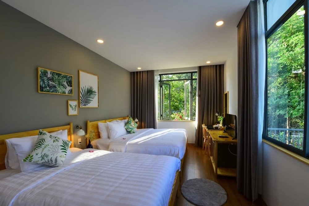  La Paix Hue Riverside Villa