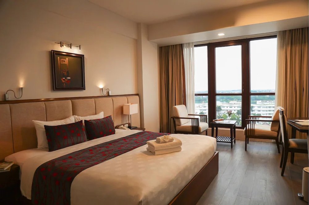 ParkView Hotel - Ngắm Sông Hương Từ Giữa Lòng Cố Đô