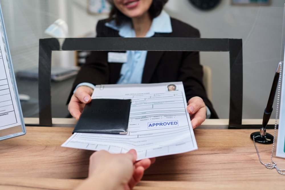 Sự Ràng Buộc Tại Nơi Cư Trú