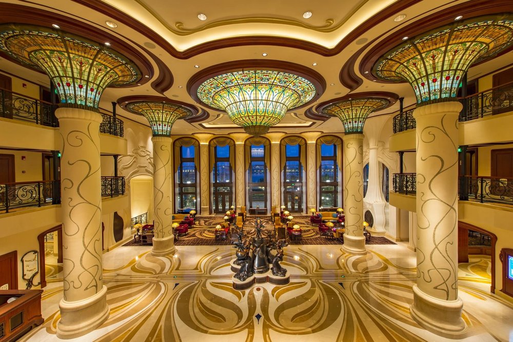 SG - SHDL hotel lobby