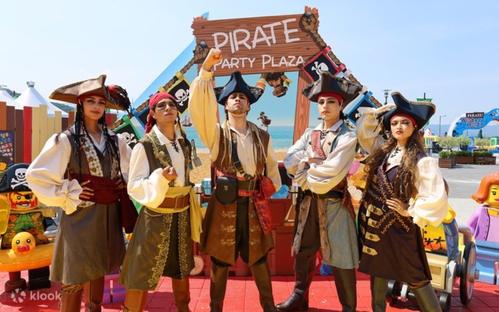  Pirate Shores: Trận Chiến Pháo Nước Đầy Kịch Tính