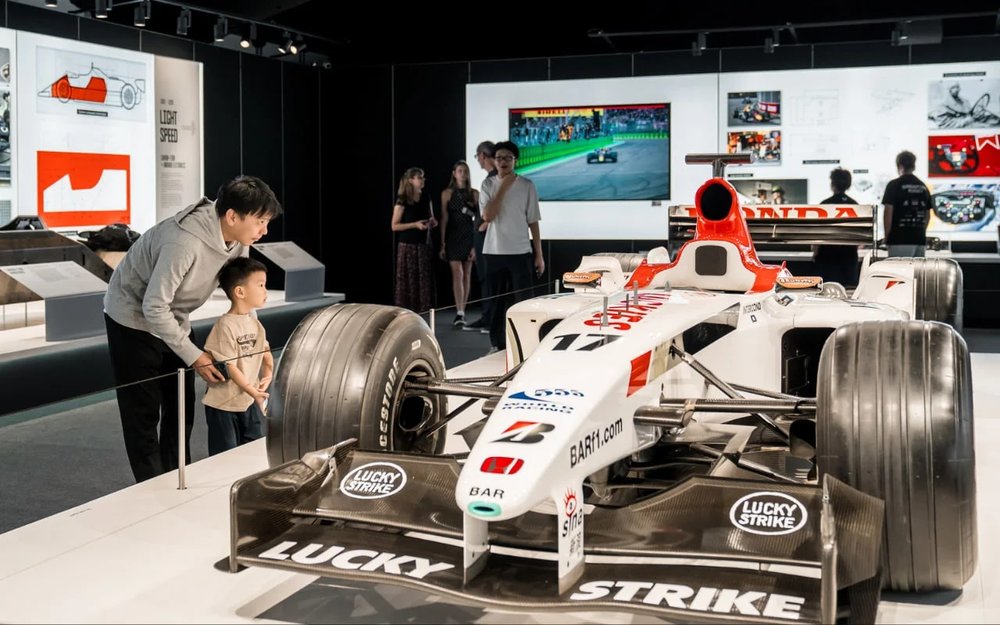 SG - F1 exhibition