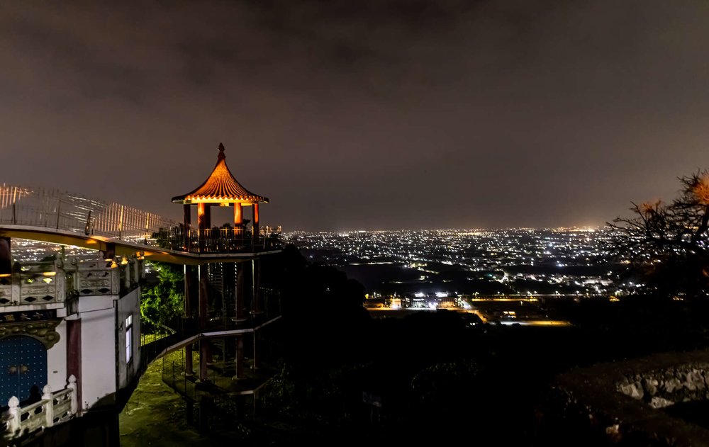 大崗山超峰寺夜景