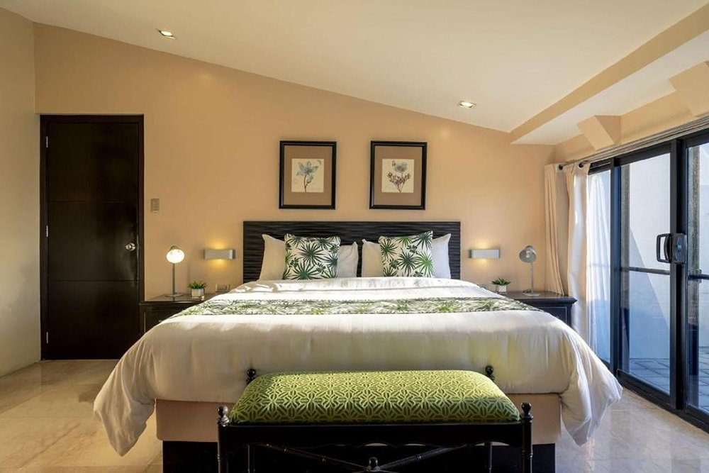 orchid-garden-suites-manila