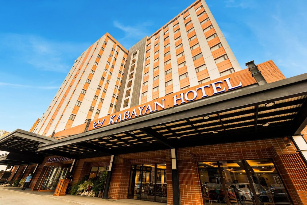 kabayan hotel