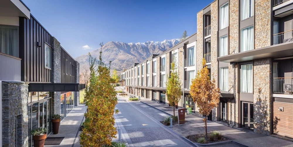 NZ public holidays 2027 - DoubleTree Queenstown