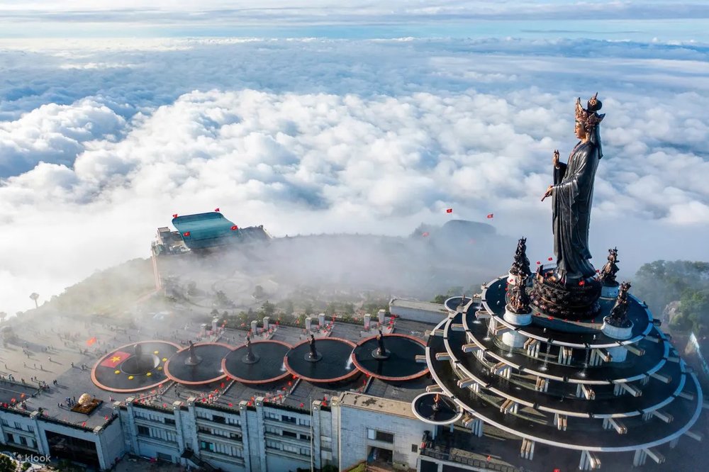 Núi Bà Đen, Tây Ninh: Chinh Phục Nóc Nhà Nam Bộ Nhàn Tênh 