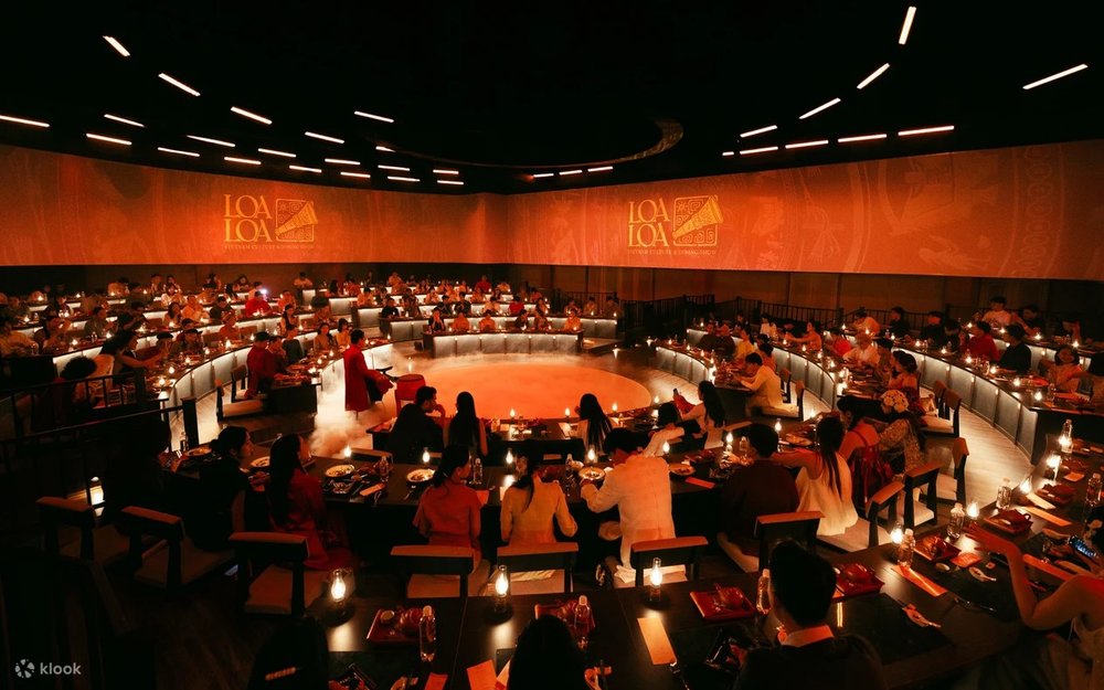 LOALOA Culture & Dining Show Là Gì?