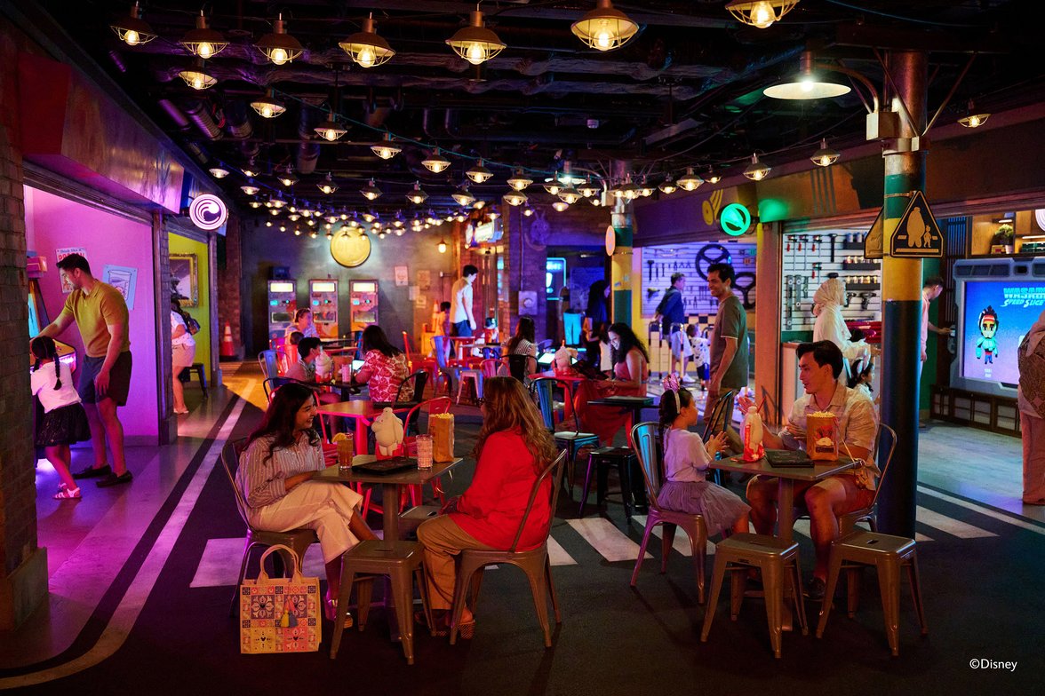 DCL-DA San Fransokyo Street_Arcade area