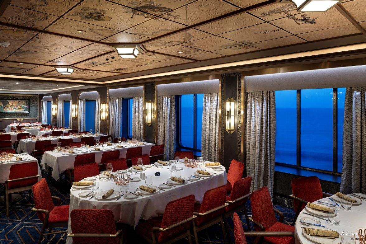 DCL-DA_Navigator’s Club_Dining room