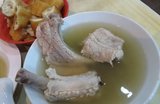 8個新加坡必吃美食：肉骨茶、海南雞飯、辣椒螃蟹⋯你吃過哪幾道了呢？