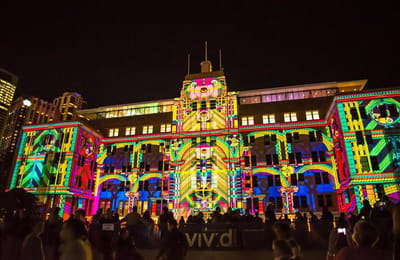 【2019 Vivid Sydney繽紛雪梨燈光節】活動時間、景點行程、住宿懶人包!