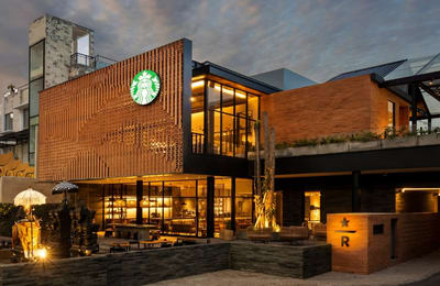 This Bali Starbucks Is Southeast Asia’s Largest And Is Even Home To A Coffee Farm!