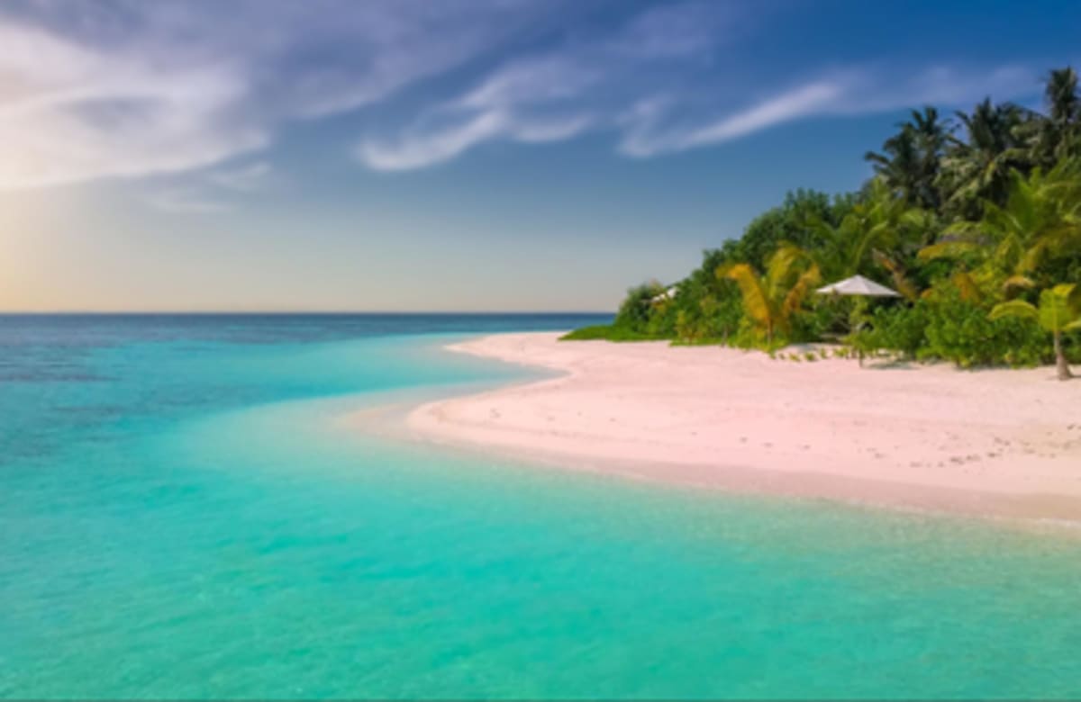 15 Must-Visit Philippine Beaches That Aren’t Boracay