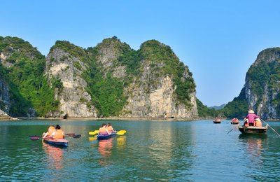 Kinh Nghiệm Du Lịch Hạ Long: 11 Gợi Ý Siêu Chất Cho Hội Đi Tự Túc