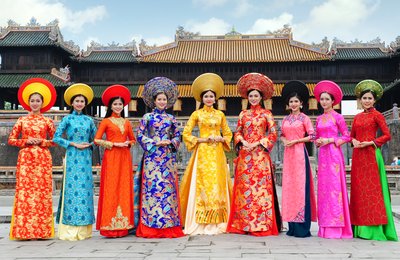 7 Chương Trình Biểu Diễn Nghệ Thuật Đặc Sắc Tại Việt Nam