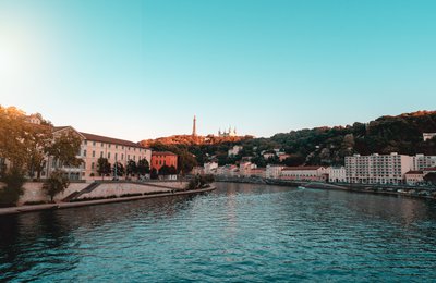 Transfer to Lyon City Centre from the Airport