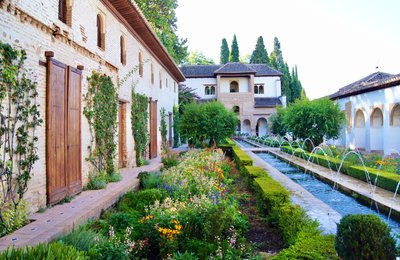 Las 10 cosas imprescindibles que ver y hacer en Granada