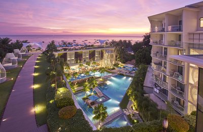 The Lind Boracay: A Grand Family Getaway Awaits You at This Station 1 Hotel