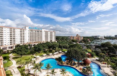 Jpark Island Resort and Waterpark Cebu: A Luxury Waterpark for the Whole Family