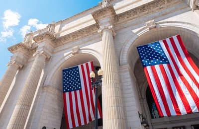 Flying to the USA from Australia in 2022? Here's Everything You Need to Know
