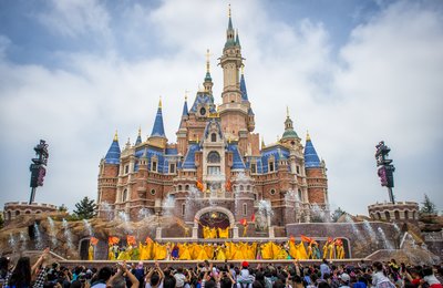 【上海迪士尼攻略】全球首座主題園區「瘋狂動物城」!樂園門票、交通、必玩設施、快證及酒店一覽