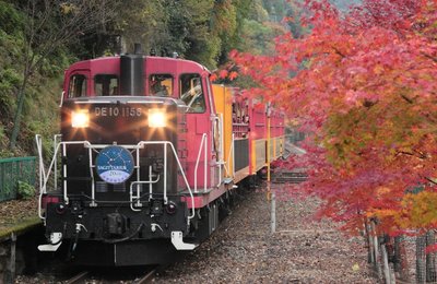 関西のオススメ紅葉スポット11選！穴場の温泉や王道の景勝地まで紹介