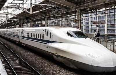 What Is the Nozomi Shinkansen: Japan's Premier Bullet Train