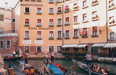 10 Budget Hotels in Venice Under $180 USD