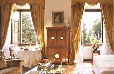 7 Luxury Hotels in Florence That Are Worth Every Euro
