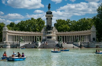 Top 6 Madrid Parks and Gardens You Should Visit
