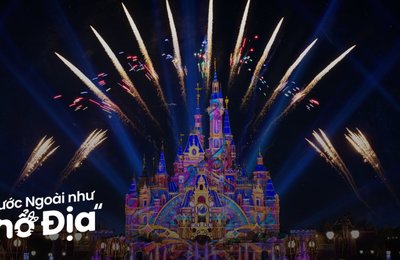  Nên Chọn Disneyland Thượng Hải Hay Disneyland Hồng Kông?
