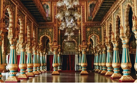 Indo-Saracenic splendor inside