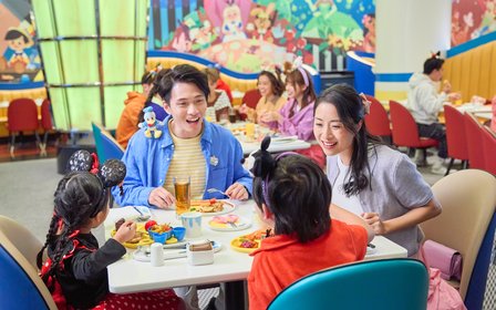 Hotel Dining Experience