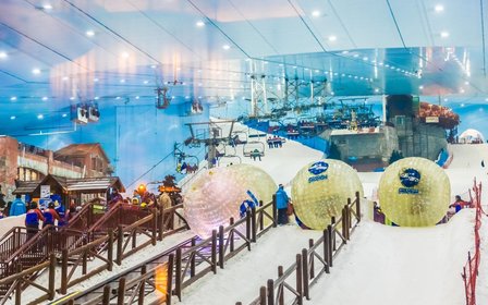 World's largest indoor snow park
