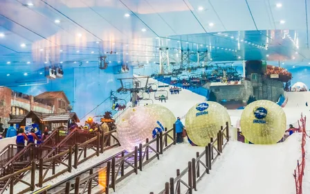 World's largest indoor snow park