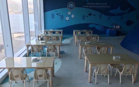 走進潮境智能海洋館，與虛擬海洋生物零距離互動